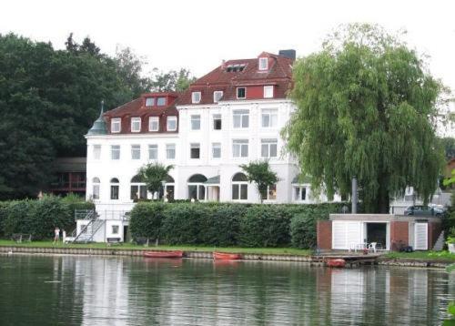 See Schlosshotel Am Kellersee 奥伊廷 外观 照片