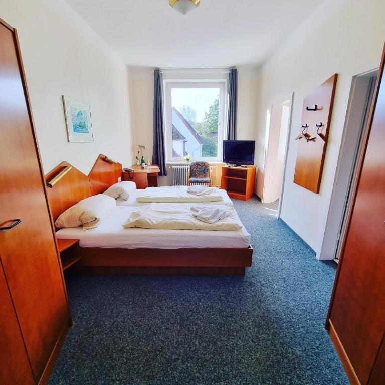 See Schlosshotel Am Kellersee 奥伊廷 外观 照片