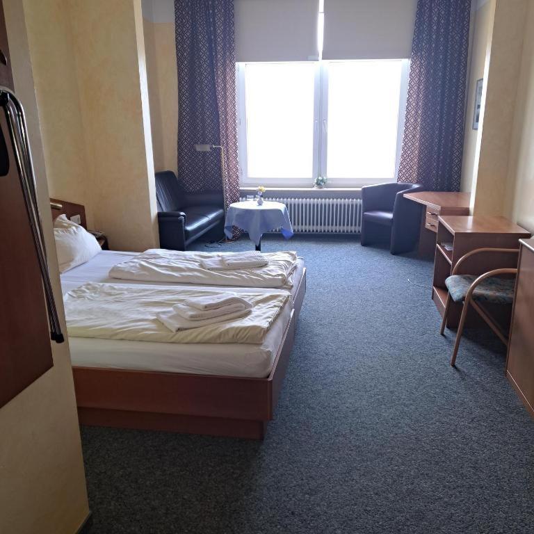 See Schlosshotel Am Kellersee 奥伊廷 外观 照片